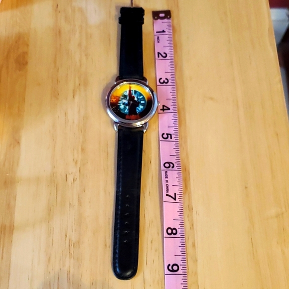 VTG Highlander TV Series Wrist Watch NWOT - Picture 3 of 7